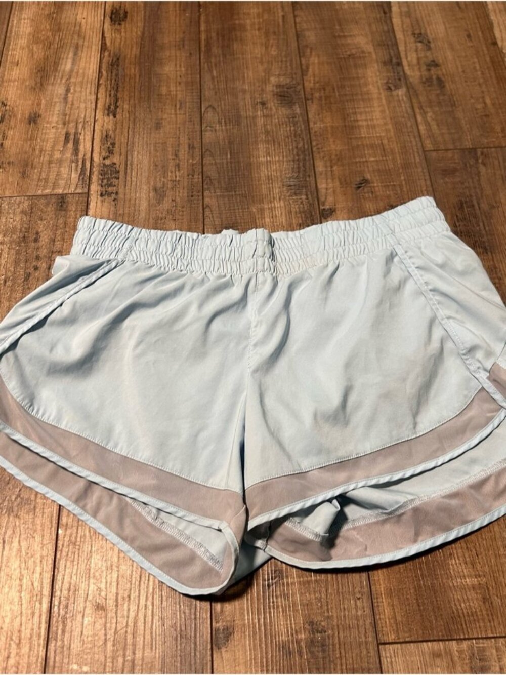 Athleta Mesh Racer Run 4 Women's M Athletic Shorts Zip Pocket Light Blue